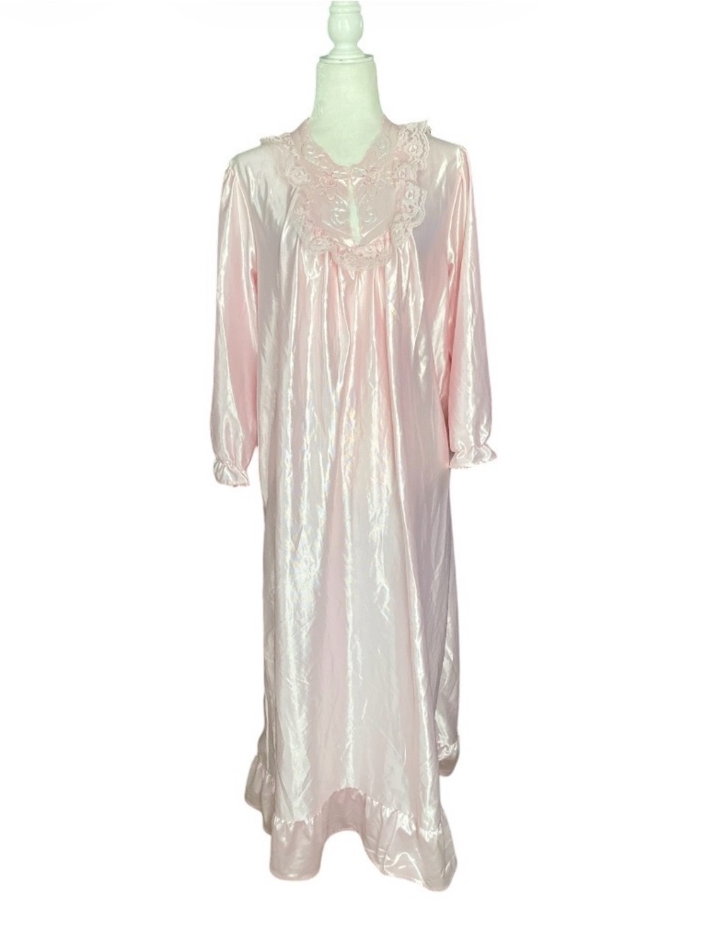 Stardust vintage Soft Pink Lace-Trim Nightgown